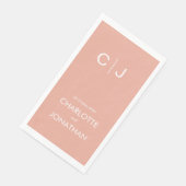 Eenvoudige Moderne Monogram Perzik Bruiloft Servet (Hoek)