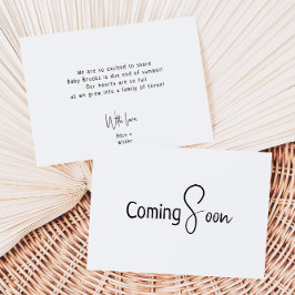 Eenvoudige moderne neutrale zwangerschap aankondiging