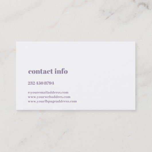 Eenvoudige, moderne, paarse en witte achtergrond visitekaartje (Achterkant)