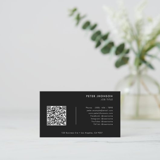 Eenvoudige Moderne Professionele QR Code Zwart-wit Visitekaartje (Staand voorkant)