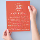 Eenvoudige & Moderne Reisbureau Reclamefolder Flyer (Hand)