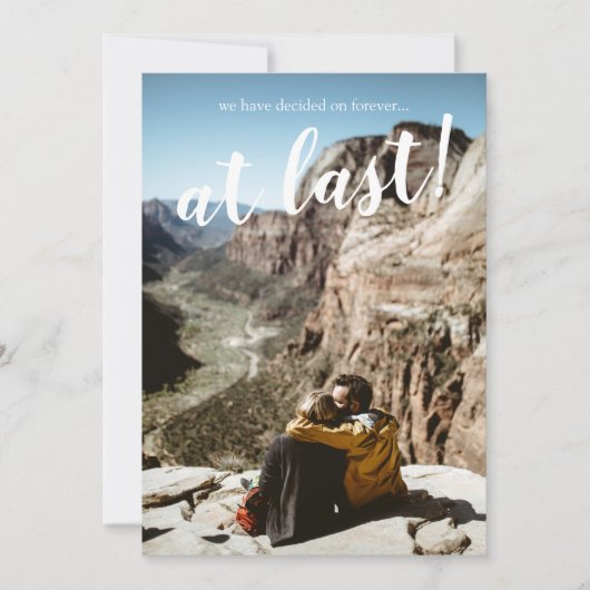 Eenvoudige moderne Rustige FotoEngagement Party Kaart (Voorkant)