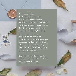 Eenvoudige moderne sage witte details accommodatie RSVP kaartje