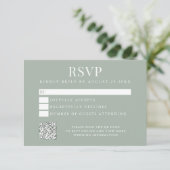 Eenvoudige Moderne Saliegroene Bruiloft RSVP Kaartje (Staand voorkant)
