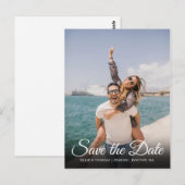 Eenvoudige moderne script save the date foto ansic briefkaart (Voorkant / Achterkant)