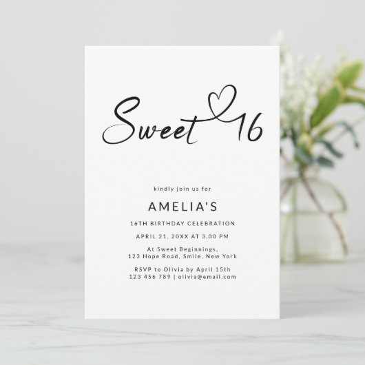 Eenvoudige moderne scripttypografie Sweet 16 Foto Kaart (Staand voorkant)