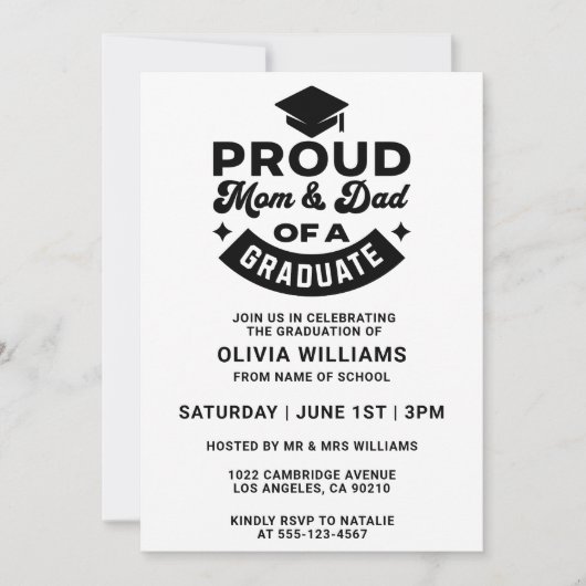 Eenvoudige Moderne Trots Moeder En Vader Afstudeer Kaart (Voorkant)