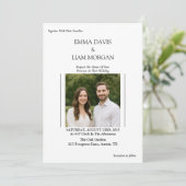 Eenvoudige moderne trouwuitnodiging met foto van h kaart (Staand voorkant)