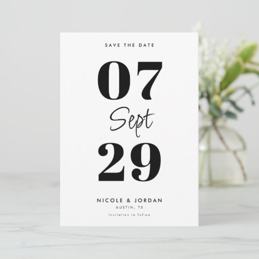 Eenvoudige Moderne Zwart-Wit Bruiloft Save The Date (Staand voorkant)