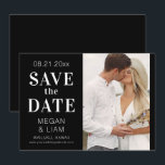 Eenvoudige moderne zwart-wit foto save the date<br><div class="desc">Deze eenvoudige en moderne zwart-wit bruiloft save the date uitnodiging is voorzien van een elegant wit script op een zwarte achtergrond met uw favoriete foto. Creëer door Evco Studio www.zazzle.com/store/evcostudio</div>