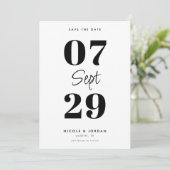 Eenvoudige Moderne Zwarte en Witte Bruiloft Save The Date (Staand voorkant)