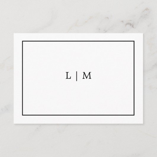 Eenvoudige Monogram Details Witte Huwelijksbijlage Informatiekaartje (Achterkant)