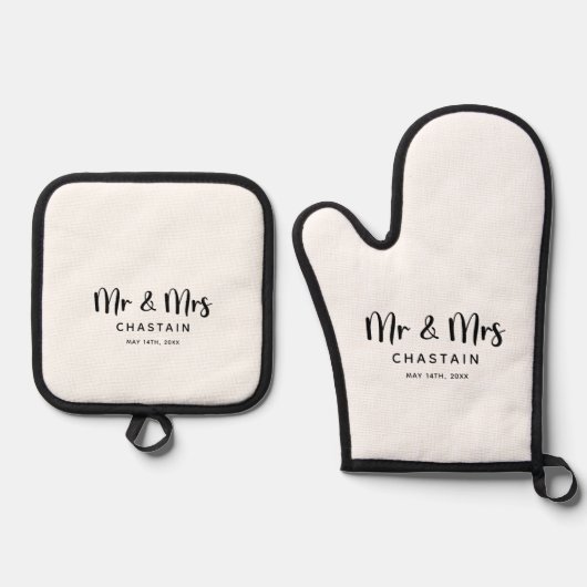 Eenvoudige Mr & Mrs | Bruiloft Monogram Ovenwant & Pannenlap Set (Voorkant)