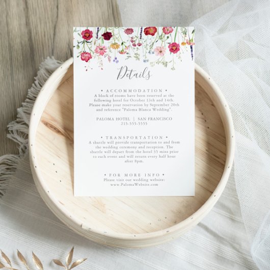 Eenvoudige Multicolor Wildflower Wedding Details Informatiekaartje