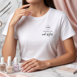 Eenvoudige naam logo nagelstylist wit t-shirt