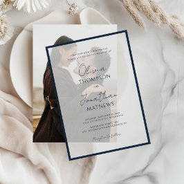 Eenvoudige Navy Blauwe Rand Script Overlay Bruilof Vellum Uitnodigingen
