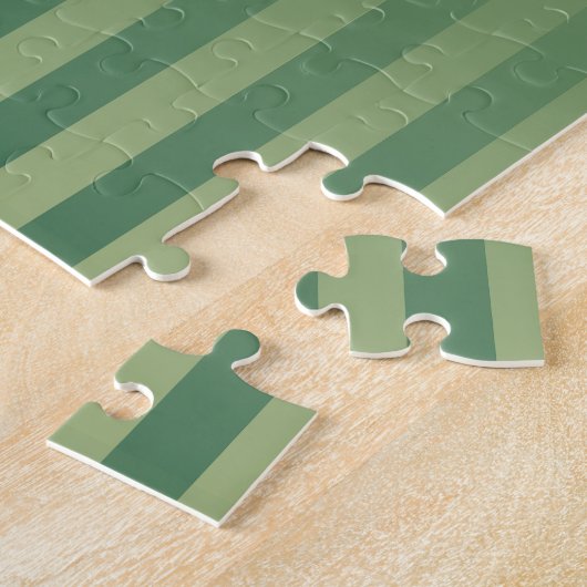 Eenvoudige  Olive Sage Groene Gradient Gestreept Legpuzzel (Zijkant)