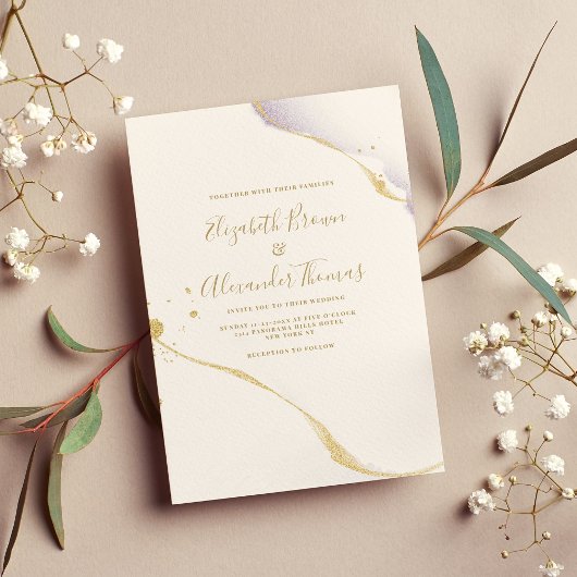 Eenvoudige paarse waterverf en gouden glitter brui kaart