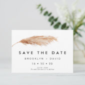 Eenvoudige Pampas Grass Wedding Save the Date Card Kaart (Staand voorkant)