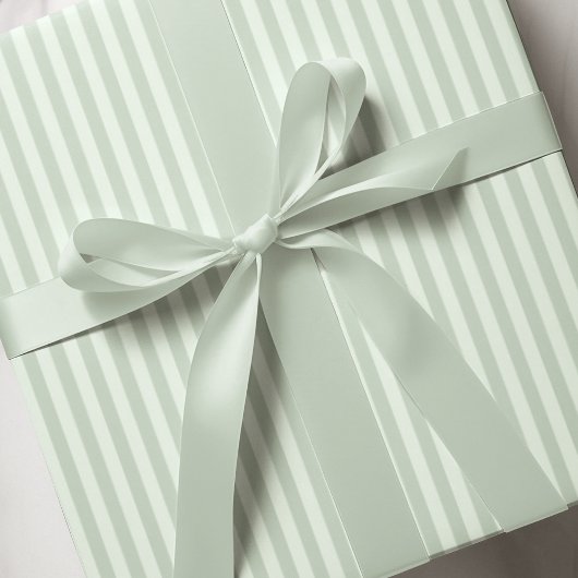 Eenvoudige Pastel Green Pinstripes Cadeaupapier