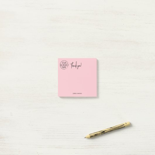 Eenvoudige persoonlijke briefpapier dank u roze post-it® notes (Op bureau)