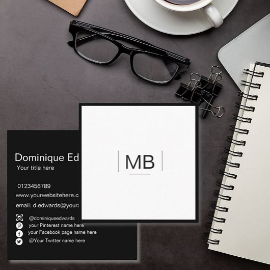 Eenvoudige professionele, witte en zwarte sociale  vierkante visitekaartje
