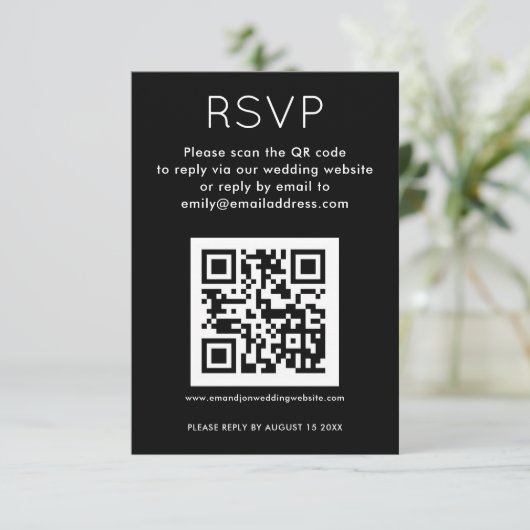Eenvoudige QR-code White Black Wedding RSVP Informatiekaartje (Staand voorkant)
