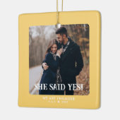 Eenvoudige retro eerste kerst verloofde aangepaste keramisch ornament (Links)