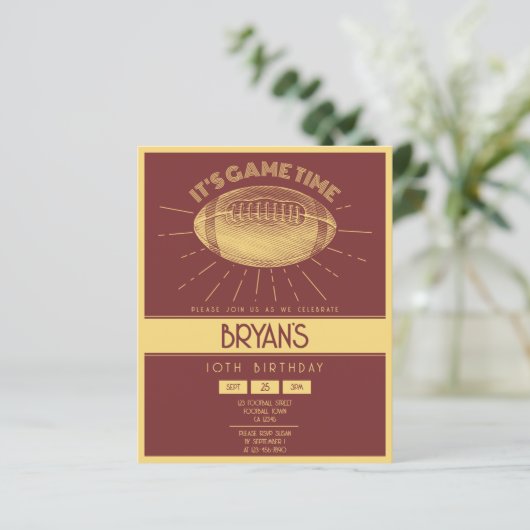 Eenvoudige Retro Gold Football Budget Verjaardagsu (Staand voorkant)