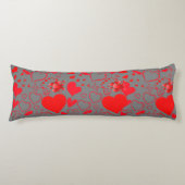 Eenvoudige rode harten romantische liefde op houts lichaamskussen (Voorkant)