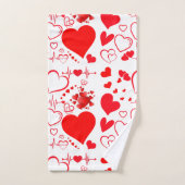 Eenvoudige rode harten romantische liefde op wit | bad handdoek (Handdoek)