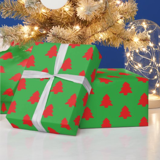 Eenvoudige Rode Kerstbomen op Groen Cadeaupapier (Feestdagen)