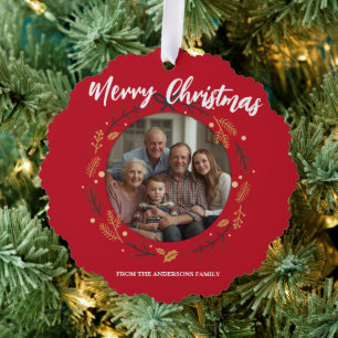 Eenvoudige rode kerstkrans foto familienaam ornament kaart