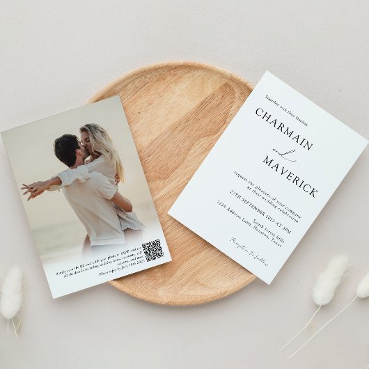 Eenvoudige Romantische foto Typografie QR code Wed Kaart