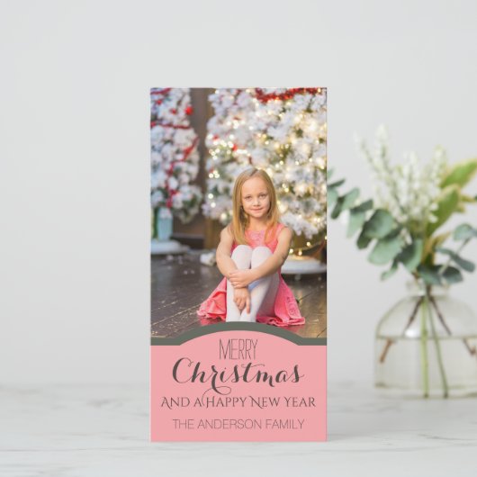 Eenvoudige Roze Kerst Vakantie Foto Feestdagenkaart (Staand voorkant)
