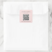 Eenvoudige Roze Professionele QR Code Moderne Zake Vierkante Sticker (Tas)