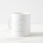 Eenvoudige Sage Green Minimalist Two Monogram Name Koffiemok (Voorkant links)