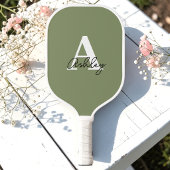 Eenvoudige Saliegroene Monogram Beginletters Pickleball Paddle