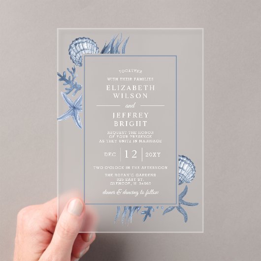 Eenvoudige Sandy Seashells Beach bruiloft Acryl Uitnodigingen (Insitu (Draagbaar))