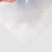 Eenvoudige Santa Claus wandelen in besneeuwd bos Tissuepapier (Detail)