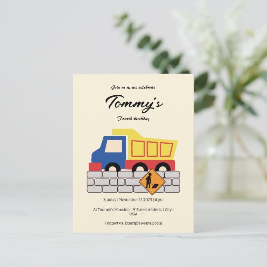 Eenvoudige schattige dump vrachtwagen constructie  uitnodiging briefkaart (Staand voorkant)
