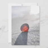 Eenvoudige schelp op het strand bruiloft kaart (Achterkant)