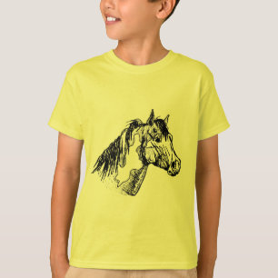 Eenvoudige schets verven t-shirt