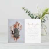 Eenvoudige Script Baby Foto Bedankkaart (Staand voorkant)