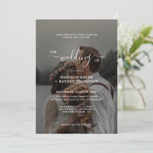 Eenvoudige Script Overlay 2 Photo Wedding Kaart (Staand voorkant)