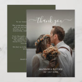 Eenvoudige scriptbedekking Olive Green Weduwfoto Bedankkaart (Voorkant / Achterkant)