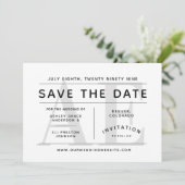 Eenvoudige Soft Grey Typografie Save the Date Kaart (Staand voorkant)