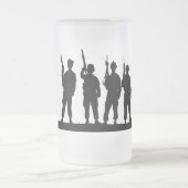 Eenvoudige Soldaten Silhouet Matglas Bierpul (Center)