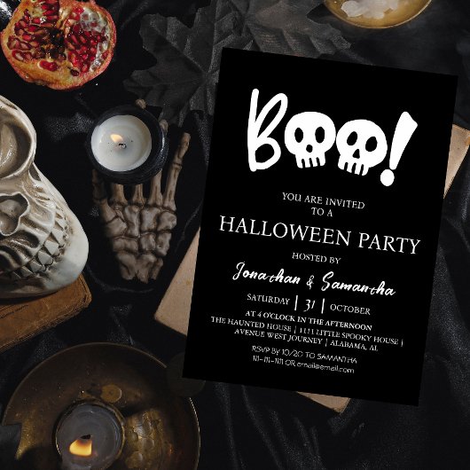 Eenvoudige Spooky Boo Skull Halloween Party Kaart