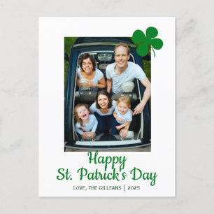 Eenvoudige St. Patrick's day Shamrocks familie fot Feestdagenkaart